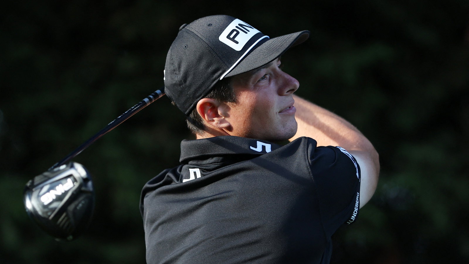 Viktor Hovland thrills fans at BMW PGA Ch'ship with eagle on 18 at Wentworth