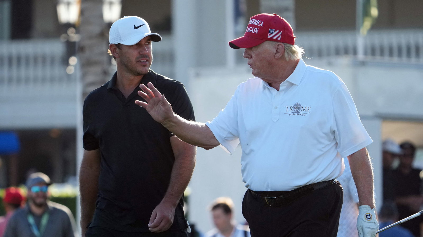 LIV Golf: Donald Trump describes Saudis as "good people with unlimited money"