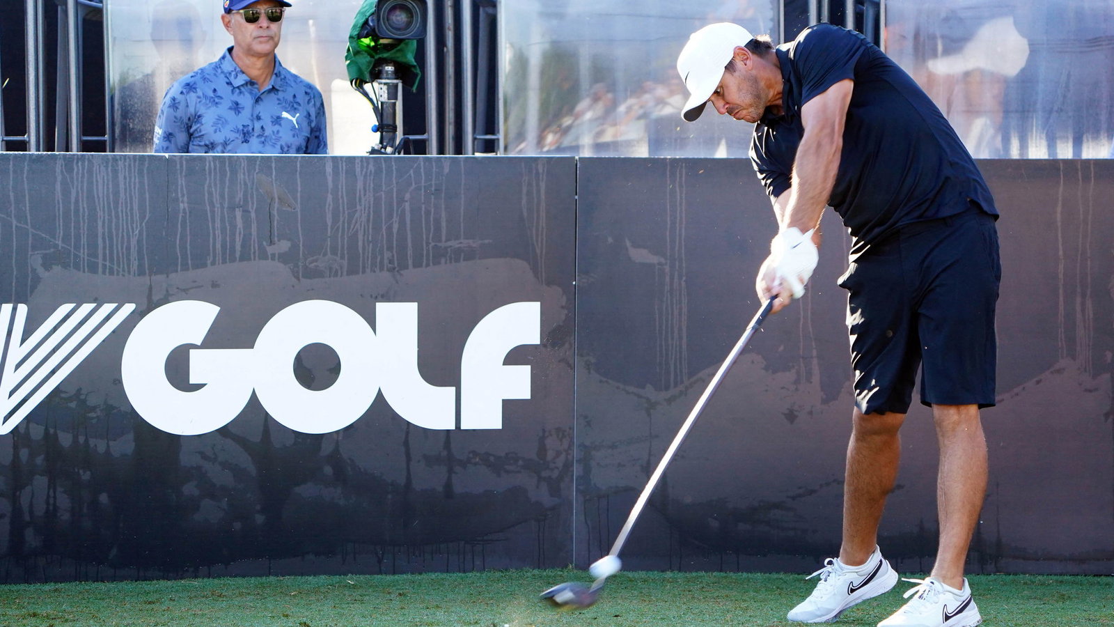 Tour in alliance with LIV Golf enforce HEFTY FINE for players not raking bunkers