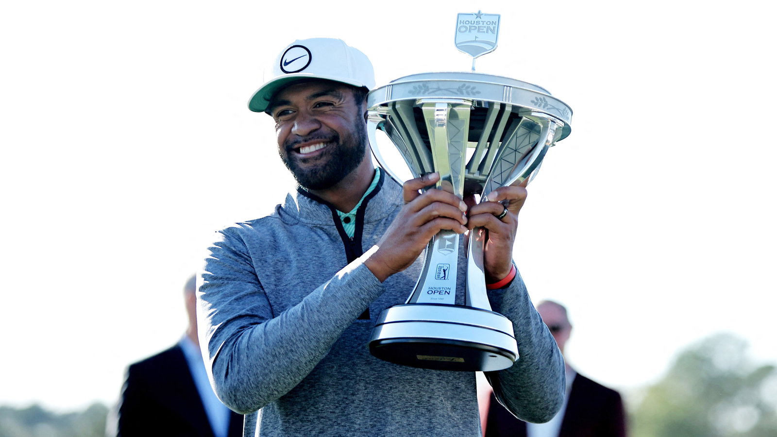 Tony Finau used THESE CLUBS to win the Cadence Bank Houston Open...