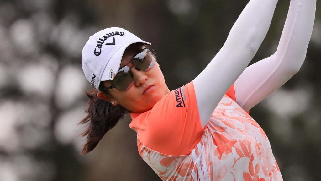 Rose Zhang makes impressive pro major debut at KPMG Women's PGA Championship