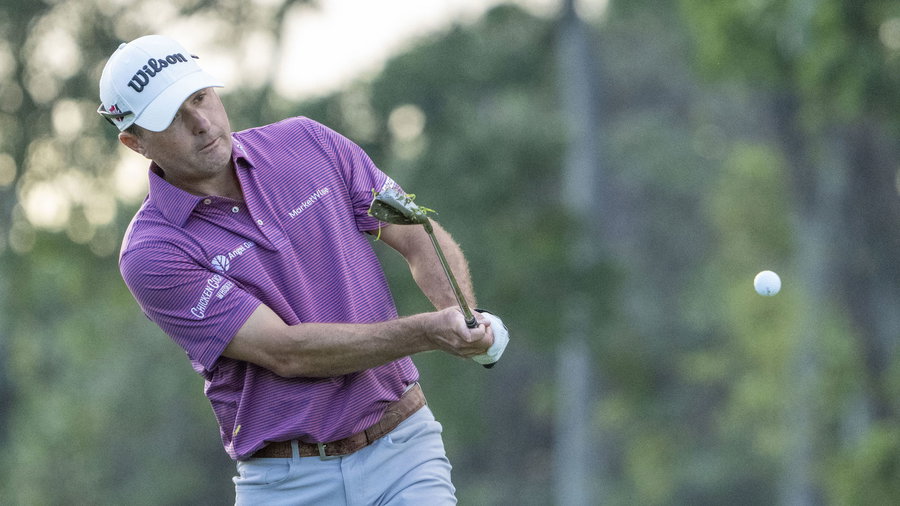 Watch: PGA Tour pro cracks college golfer in the head attempting trick ...