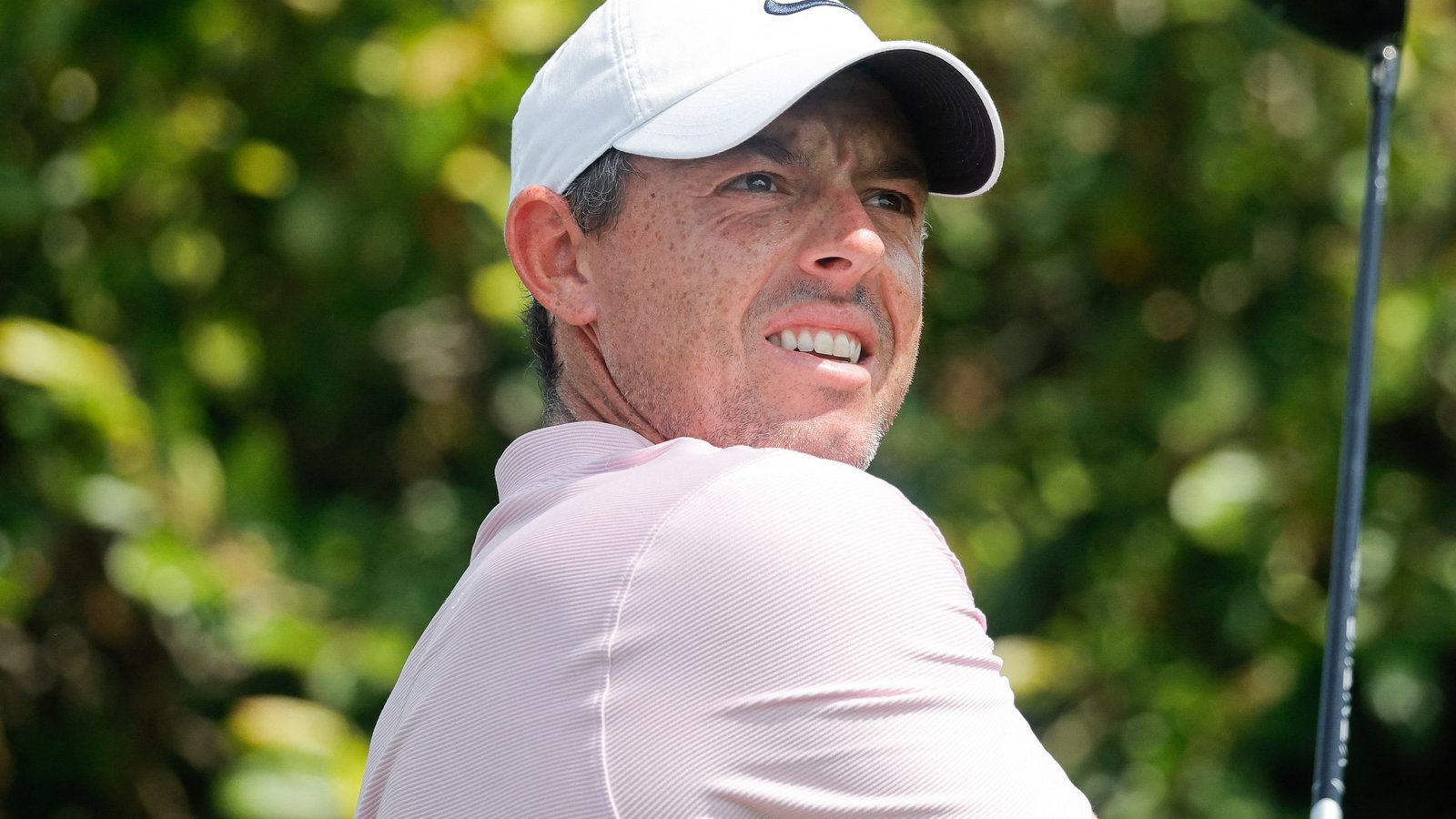 Rory McIlroy surprises caddie at Bay Hill with otherworldly (!) drive
