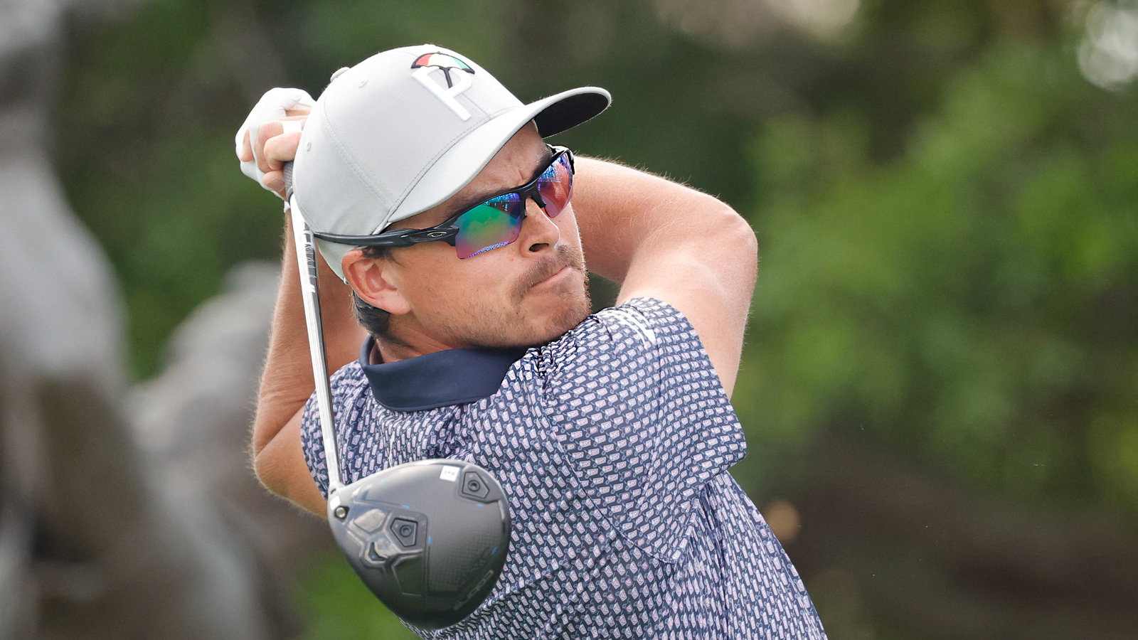 Furious (!) Rickie Fowler yells at spectator during Players Championship