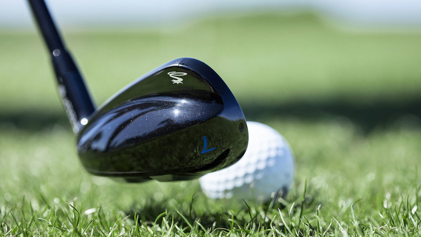 COBRA Golf launch new T-RAIL Iron-Hybrid Set