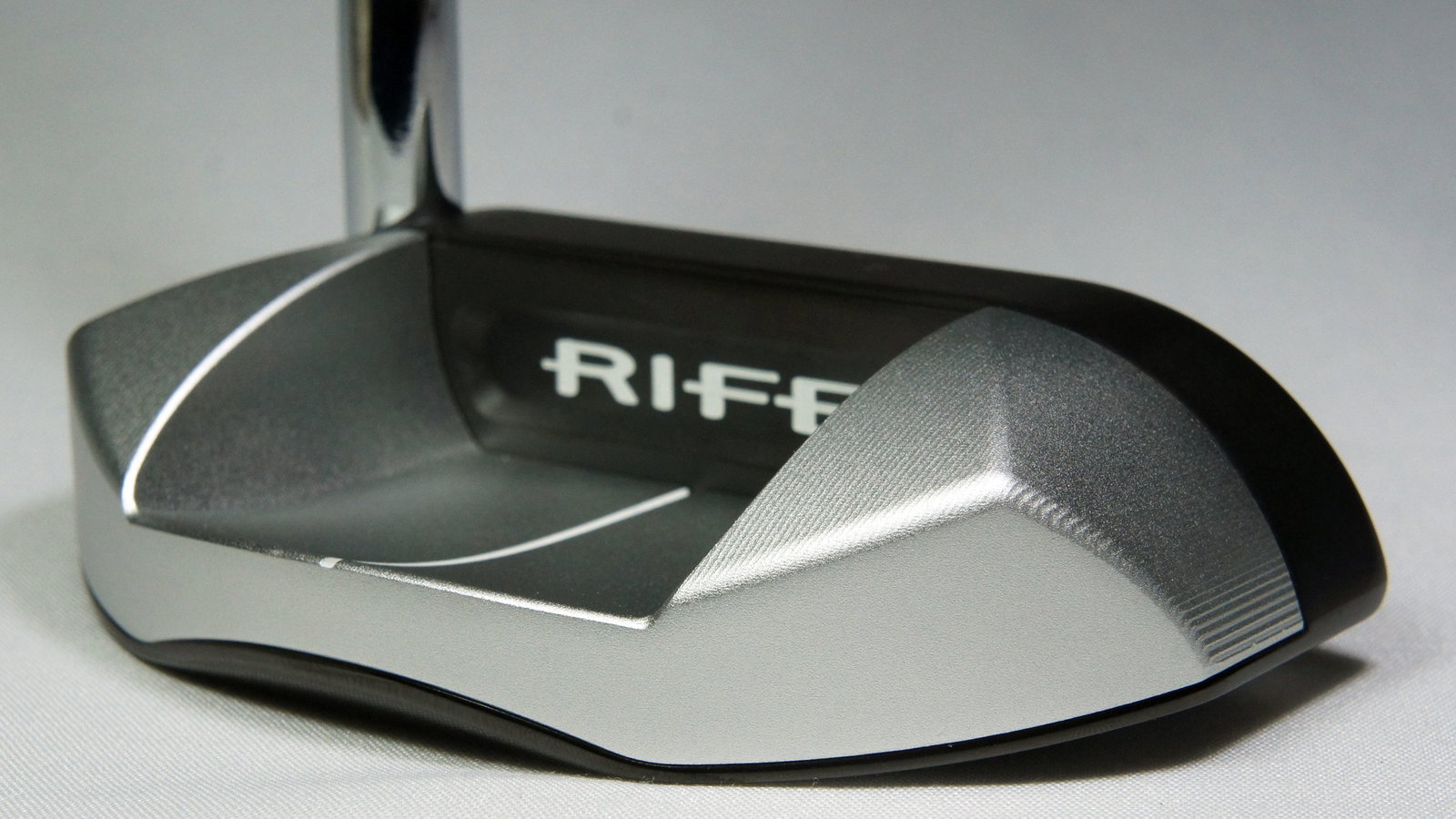 Rife Putters introduces Vault 001 Series