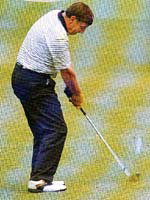 Goosen: How I chip with my Rescue club