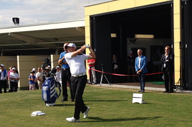 WATCH: Sergio hands out free TaylorMade SLDR S drivers
