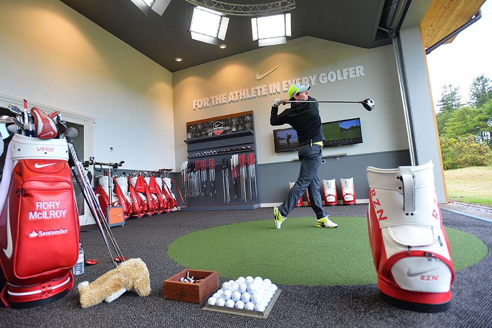 WATCH: Sergio hands out free TaylorMade SLDR S drivers