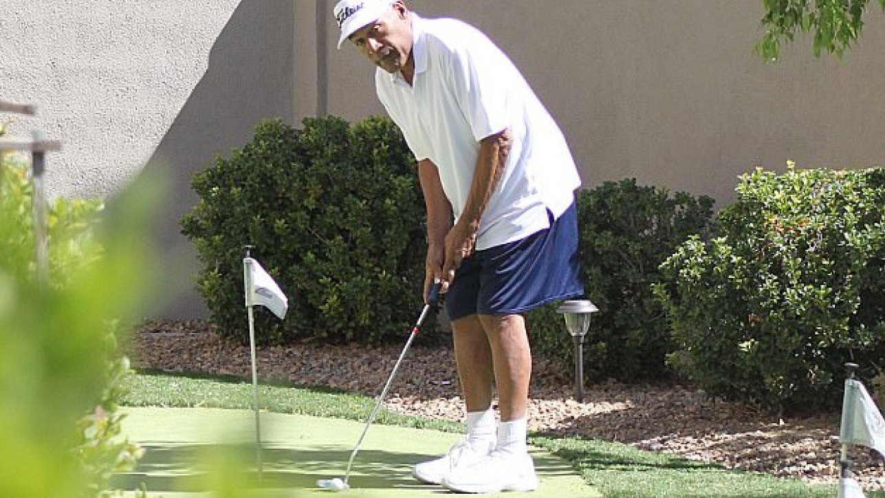 Watch: OJ Simpson plays golf hours after release