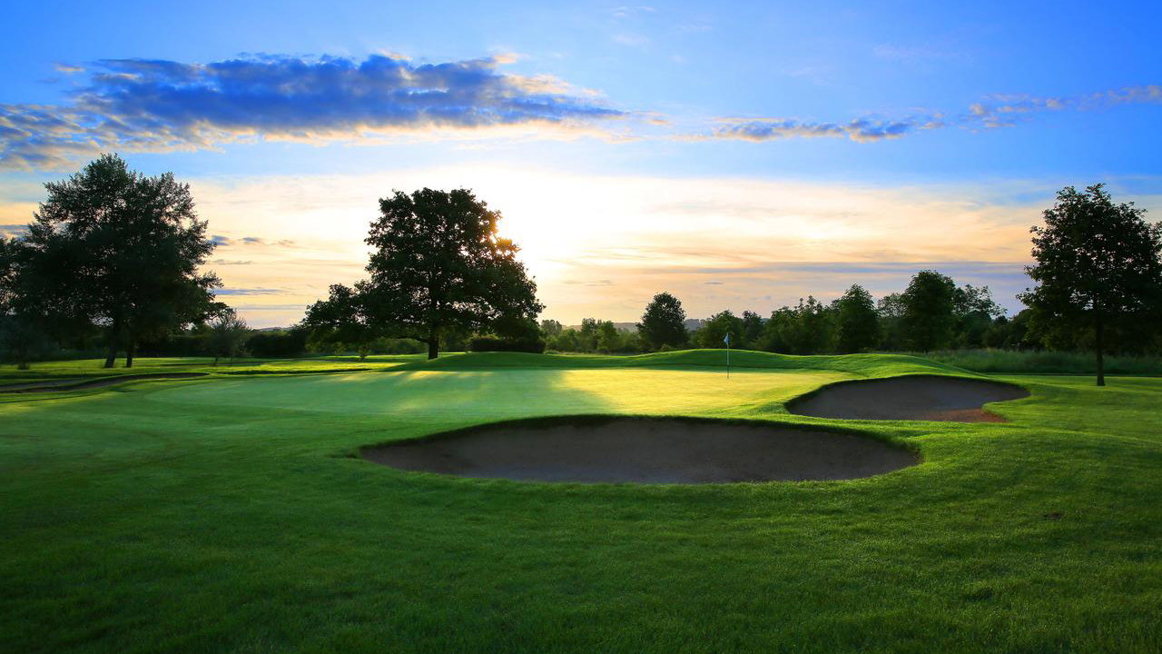 Top 5 UK golf deals and packages from £99
