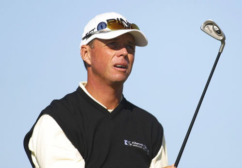 Snake bites tasty Melissa in China