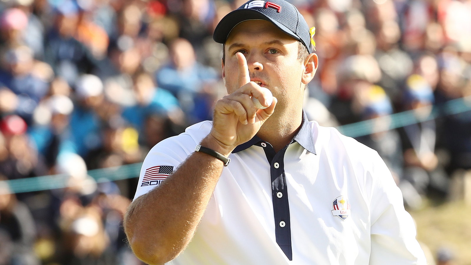 Patrick Reed shushes the European fans; mocked by Edoardo Molinari