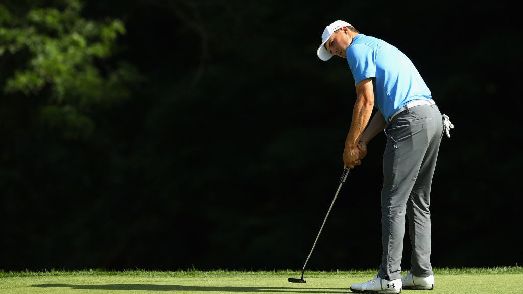 4 awesome golf shots to impress your pals with this weekend