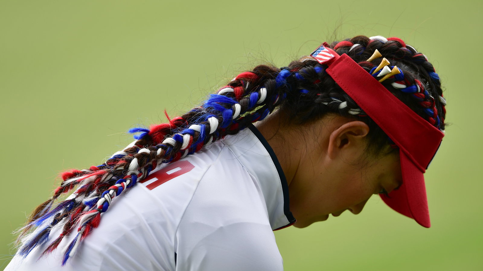 michelle wie goes all out on hair and shoes at solheim cup