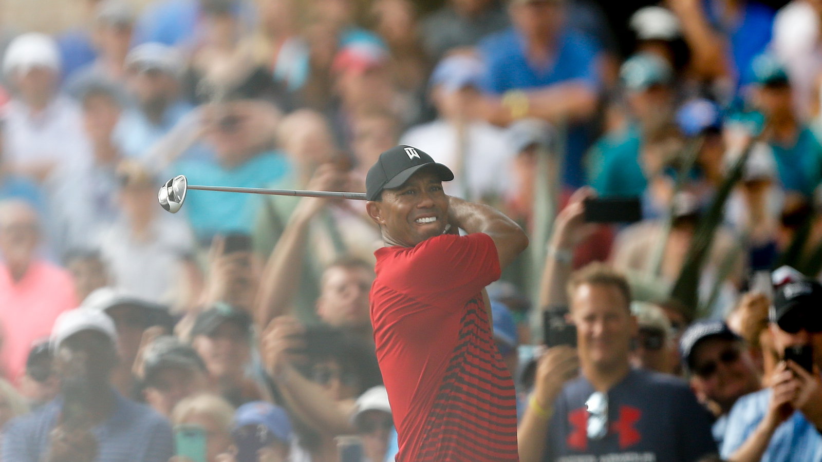 Social media reacts to Tiger Woods at the Valspar Championship