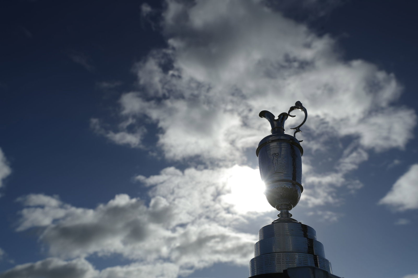 Wood and Fitzpatrick show off 'it's coming home' wedges