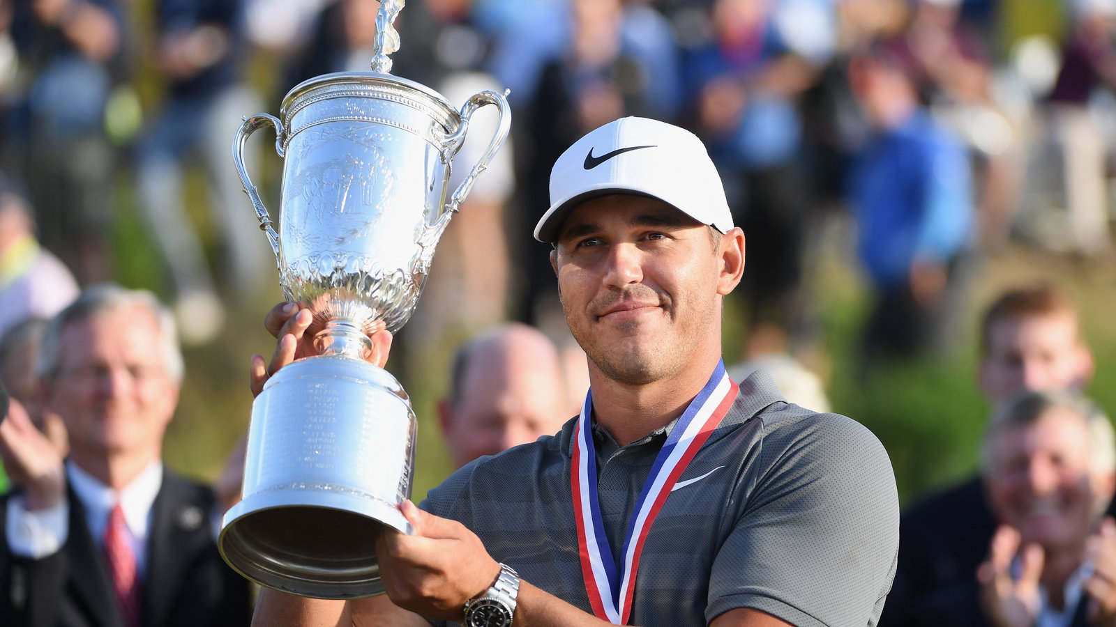 Brooks Koepka successfully defends US Open title