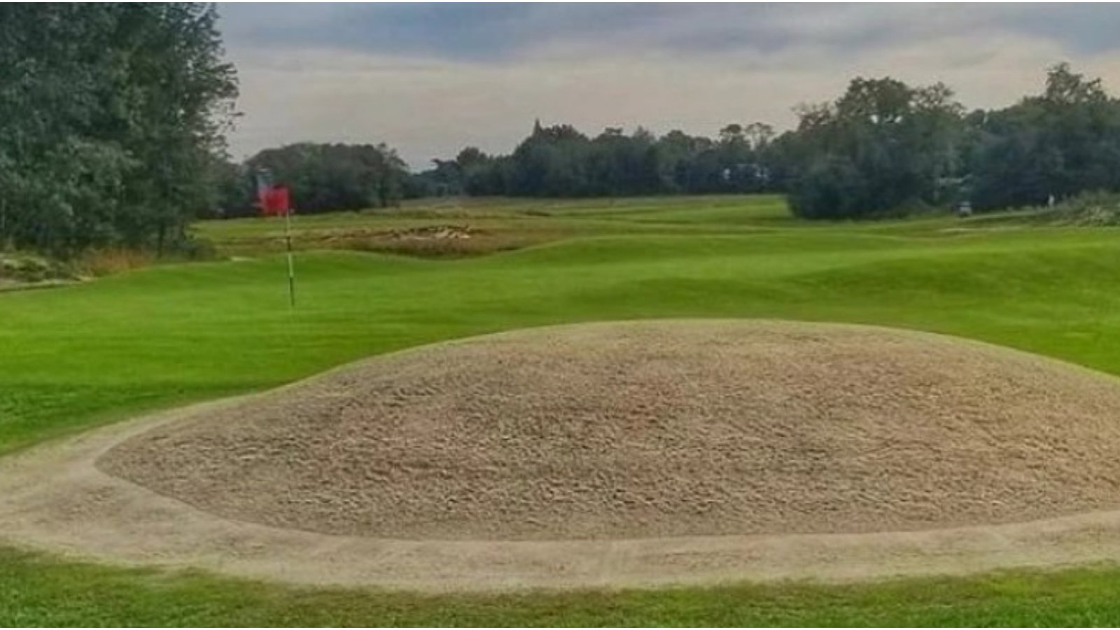 Golf rules: Is this a bunker? What constitutes a bunker?
