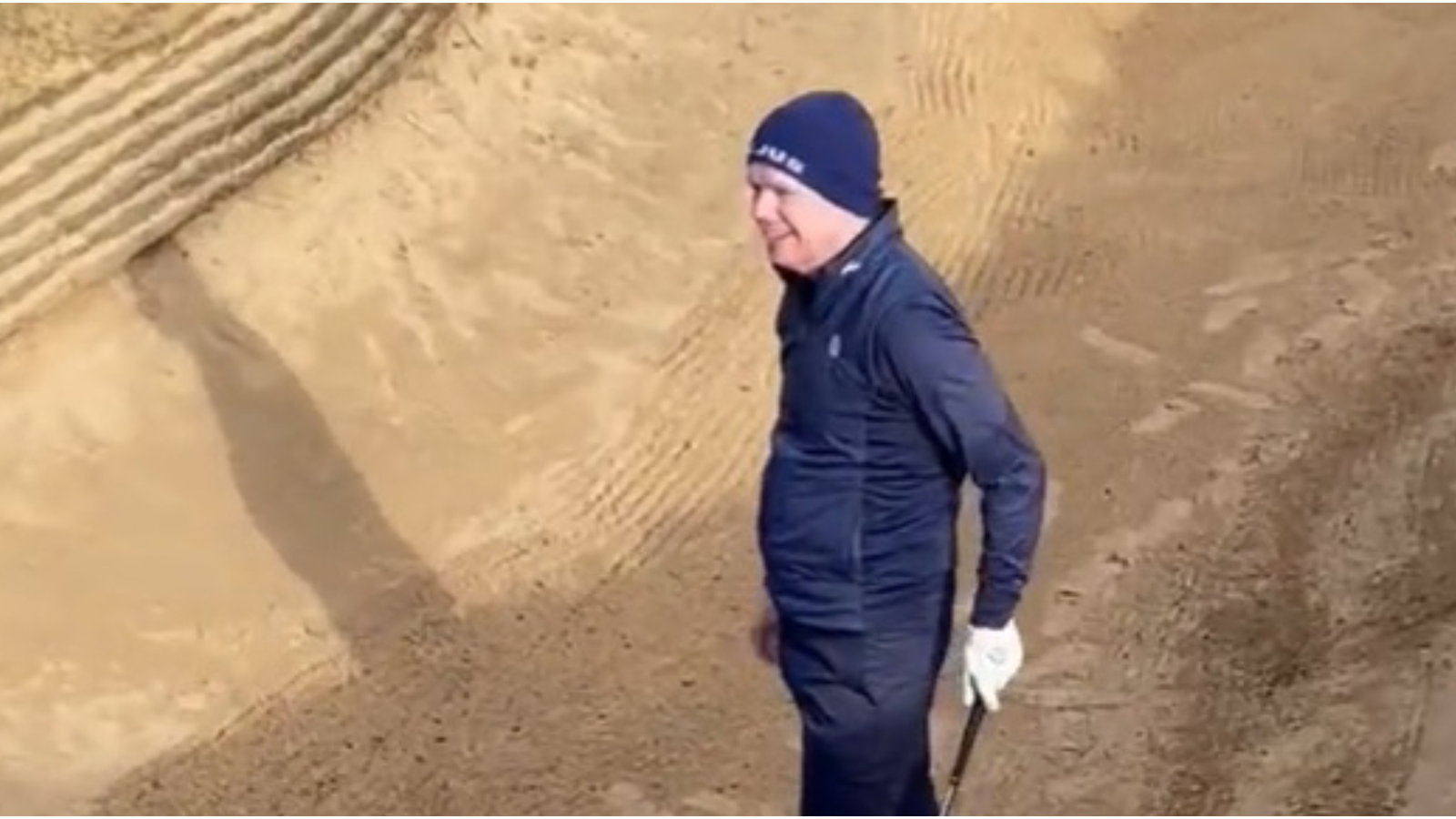 WATCH: Epic bunker battle results in bedlam and hysterics