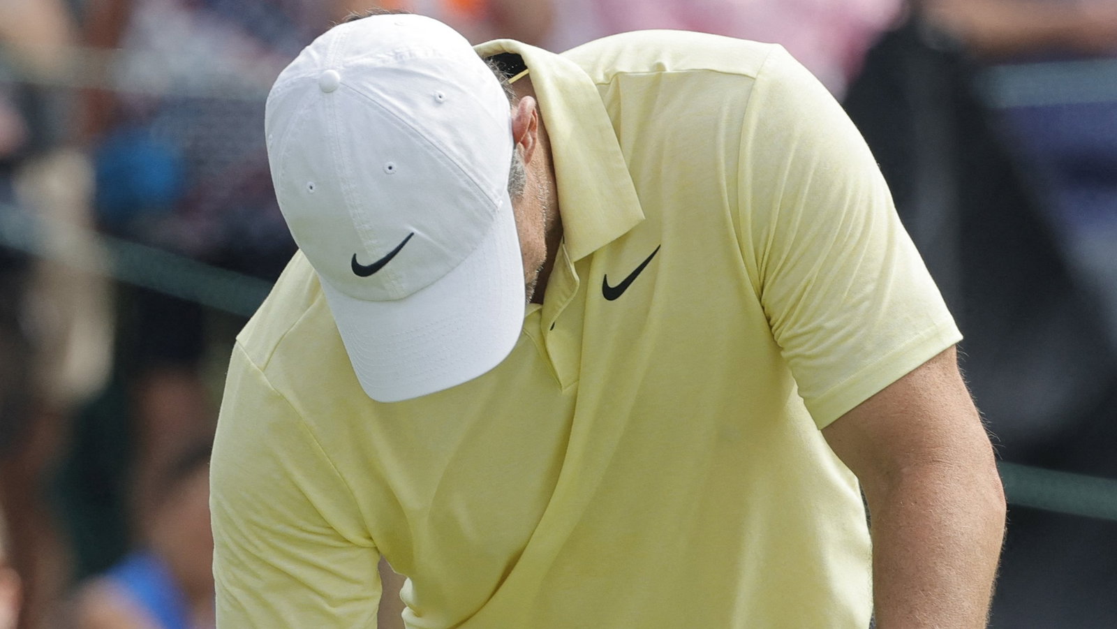 Rory McIlroy smashes tee box marker to pieces in explosive tantrum at Bay Hill