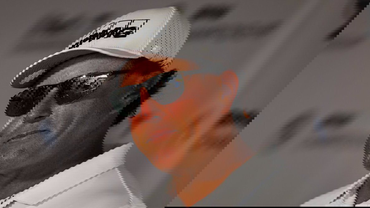 Alan Shipnuck NOT HAPPY about Phil Mickelson's "off record" comment in apology