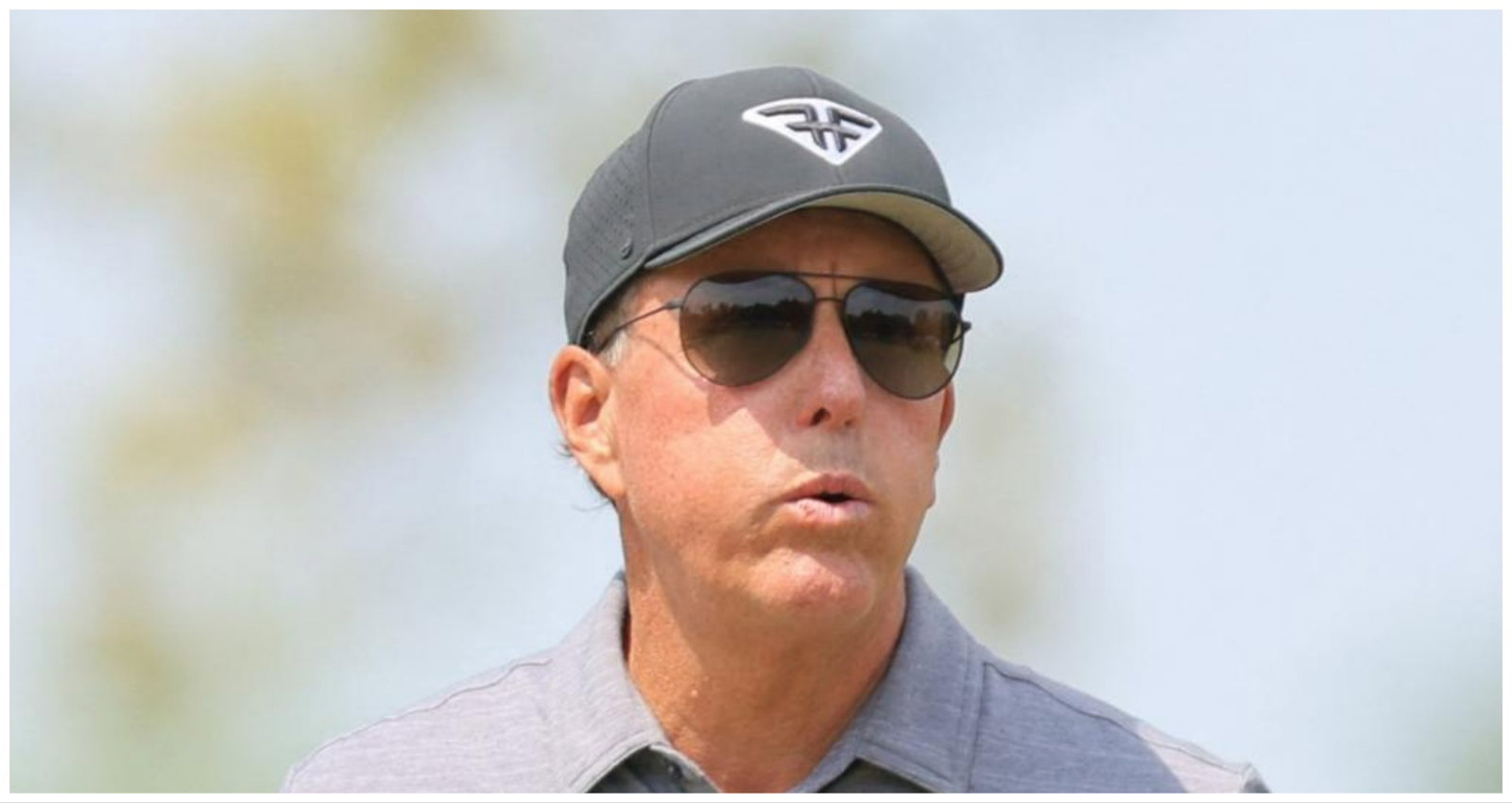 Golf reporter daggers Phil Mickelson by publishing illuminating email exchanges