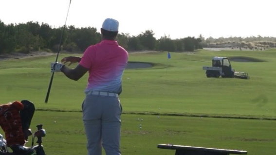 tiger woods club twirl on show at hero world challenge