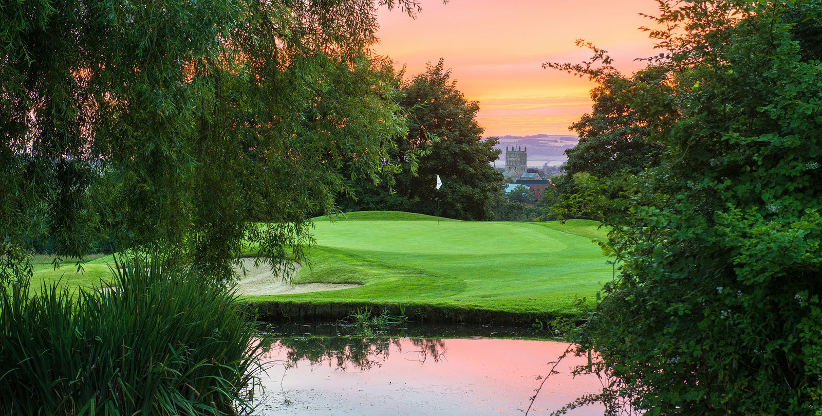 Fourth oldest golf club in world, Bruntsfield, finally votes for women