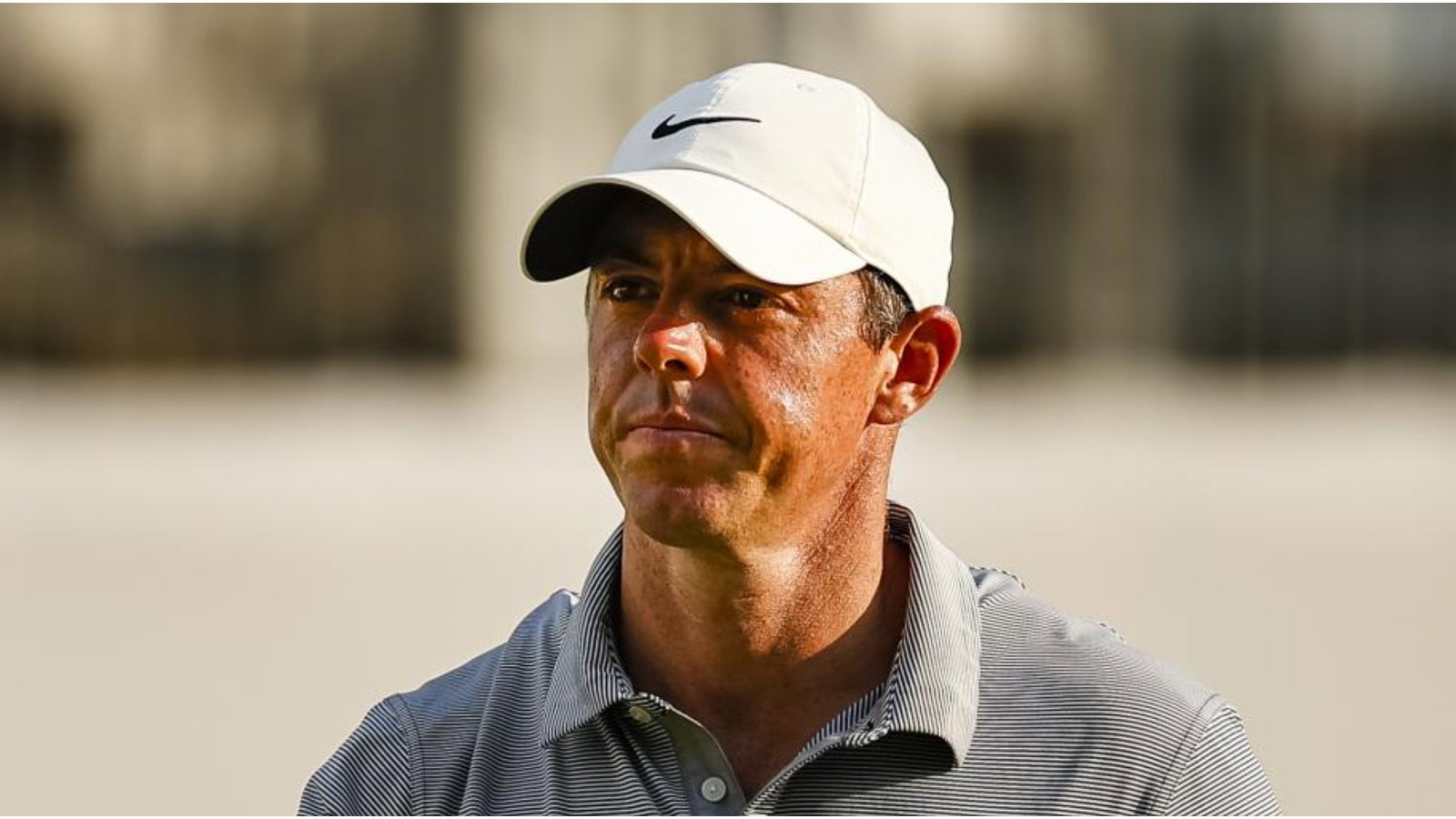 Rory McIlroy gets interesting free drop in final round at Abu Dhabi