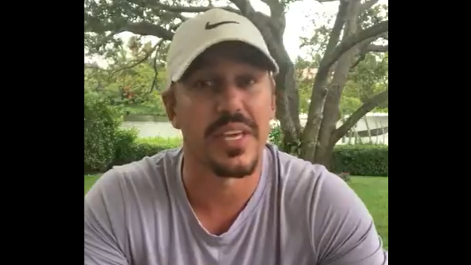Brooks Koepka pokes more fun at Bryson DeChambeau, offers FREE BEER to fans!