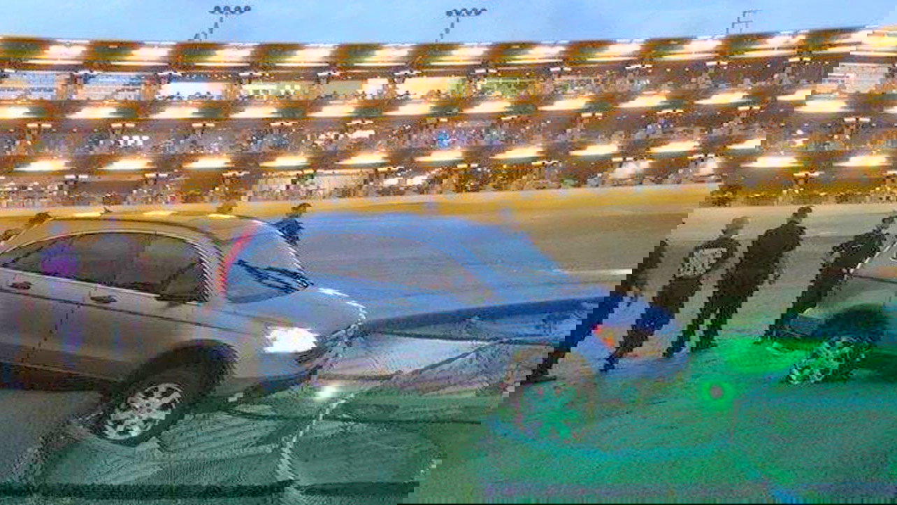 Suspect arrested after driving stolen car onto Topgolf range