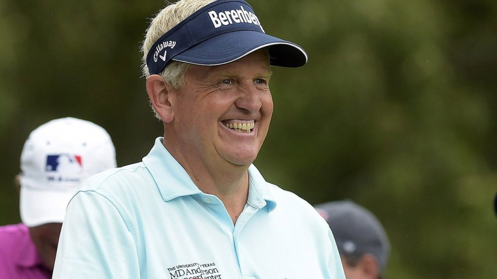 Colin Montgomerie wins playoff after Bernhard Langer has MARE in sand!