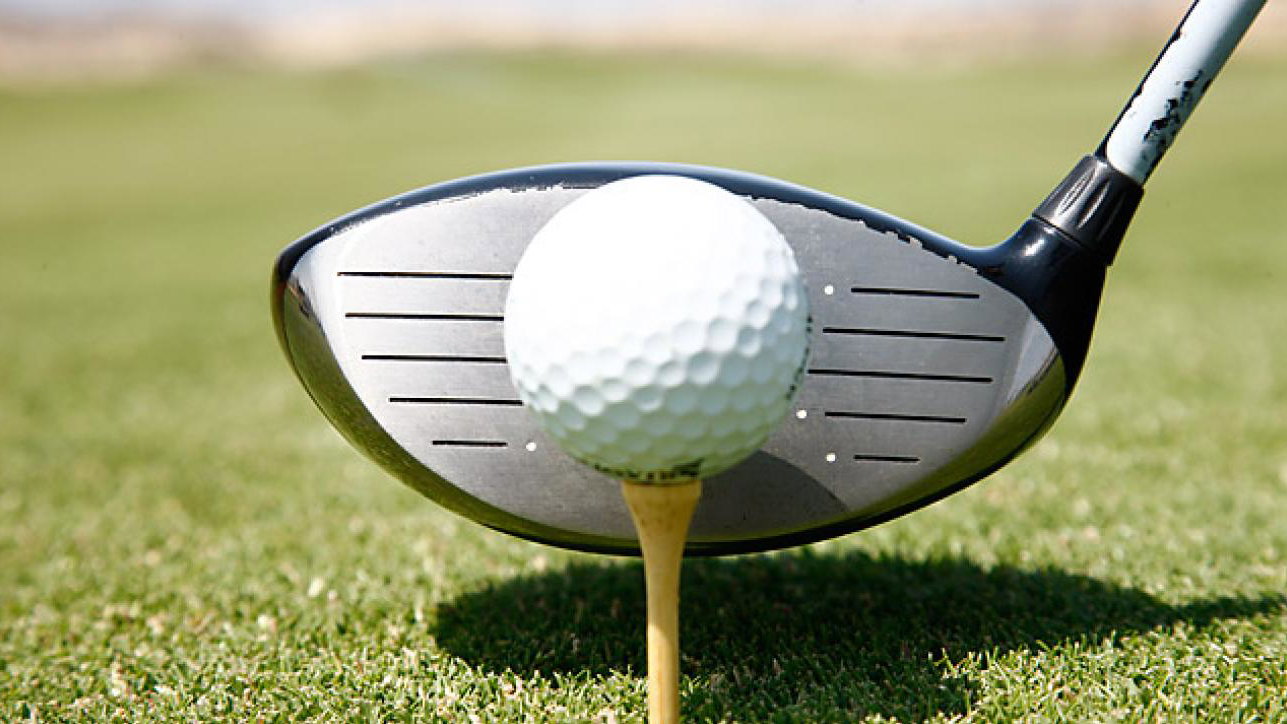 Average driving distance by age and handicap