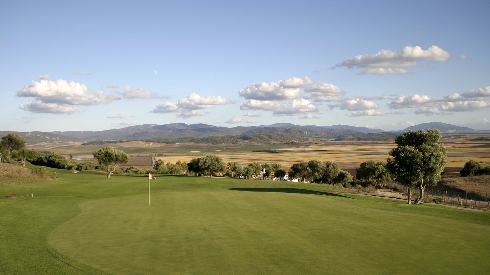 Check out this cracking golf package deal with Golf Escapes for 2019