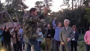 WATCH: Nick Faldo makes ace at Jim Nantz's house during backyard party