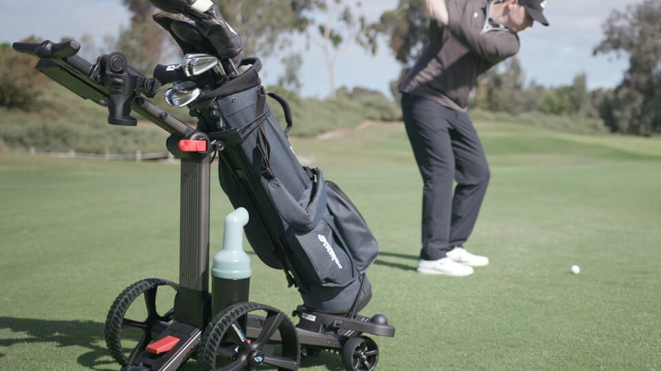 Foresight Sports launches its first ELECTRIC TROLLEY and it looks incredible