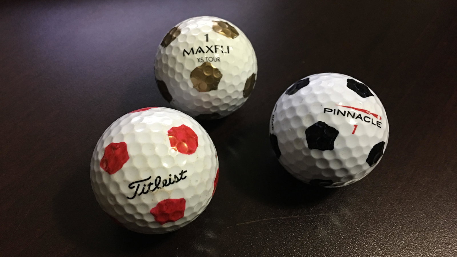 Golf Ball Marks: Do you mark your golf ball like a Tour pro? 