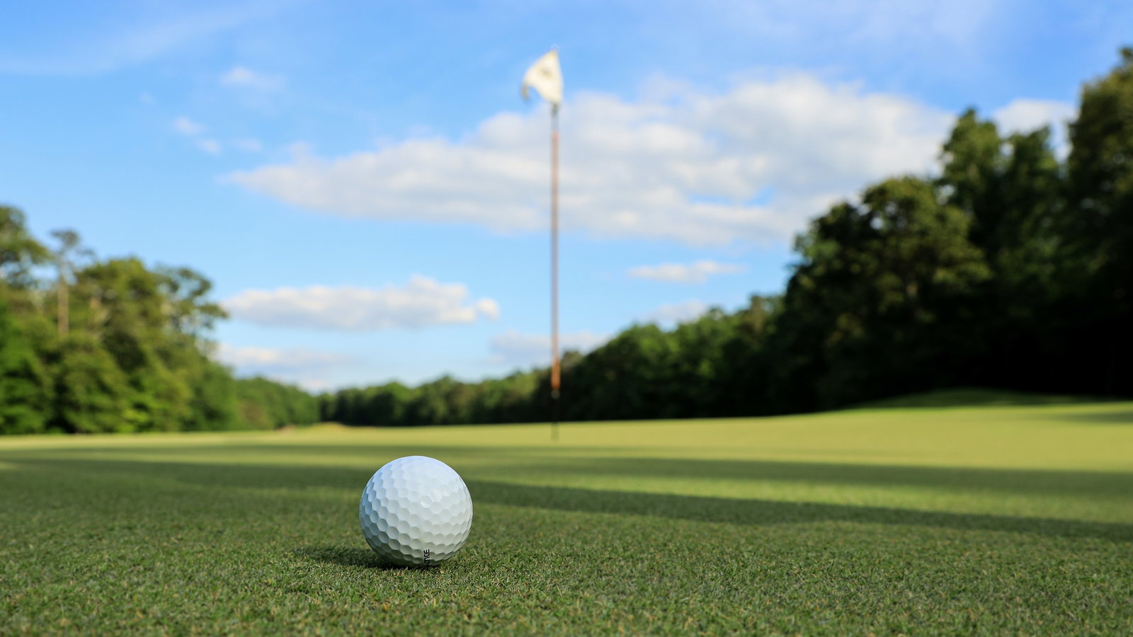 UK parents face costs of nearly £380 per child to get their kids into golf