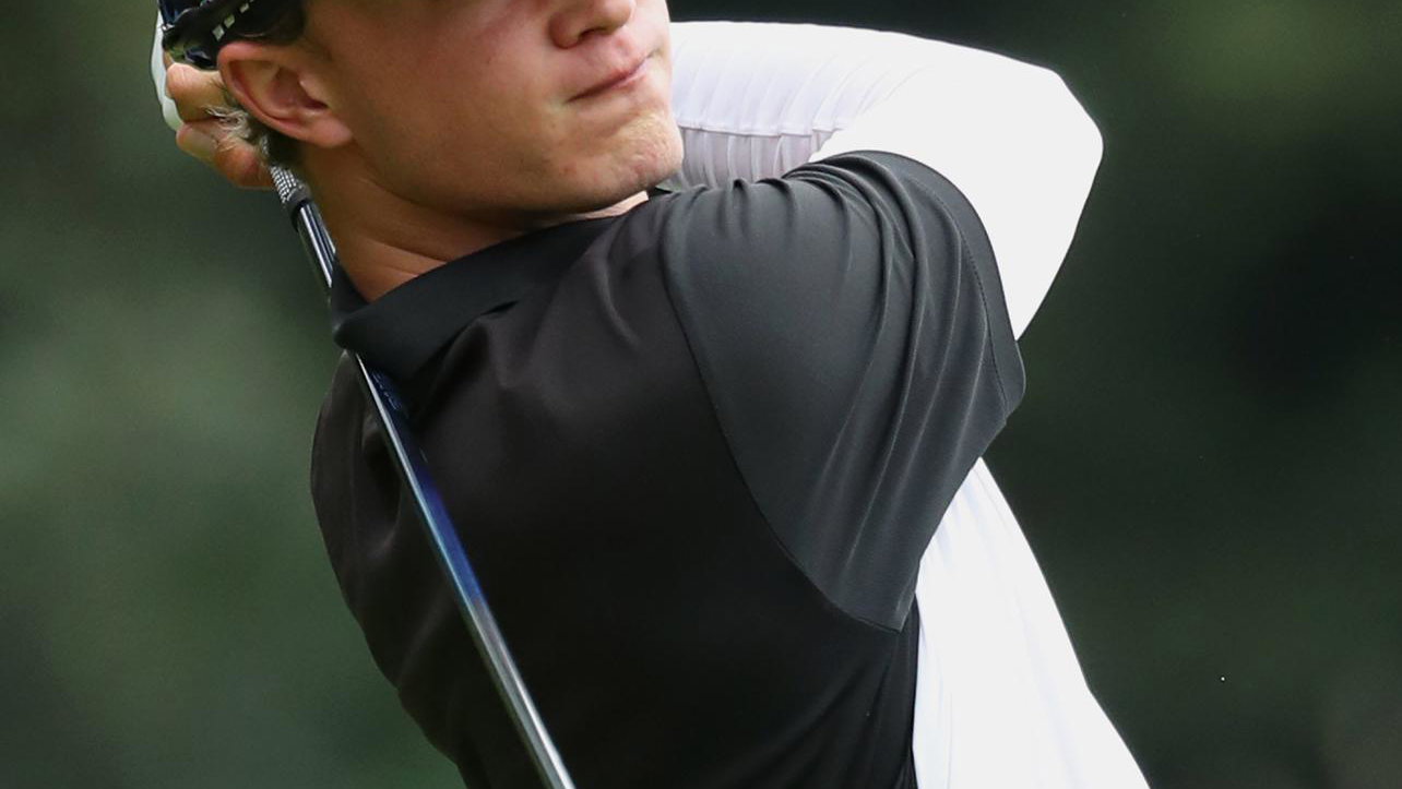 Rising star Schaper signs with Modest! Golf Management