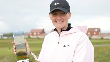 Local golf professional Gabriella Cowley wins first Rose Ladies Series event