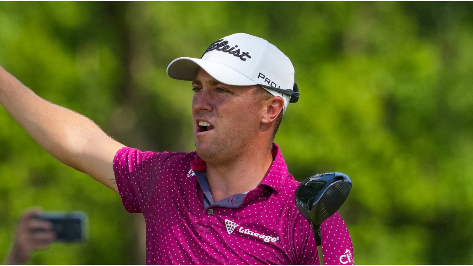 "Do your job" Justin Thomas explains why he gets p***** at dad Mike