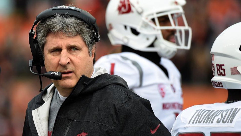 Football coach reveals why he hates golf so much