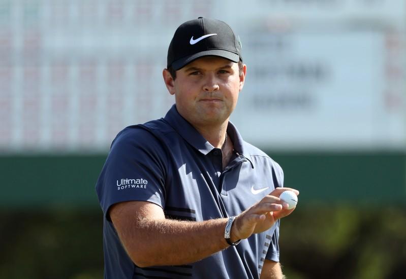 Tiger Woods moves into Hero contention aided by 
