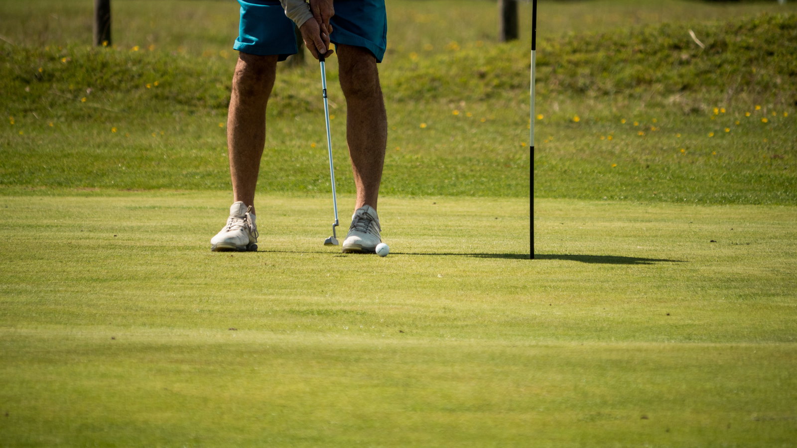 MP asks Boris Johnson: "When will golf courses reopen in England?"