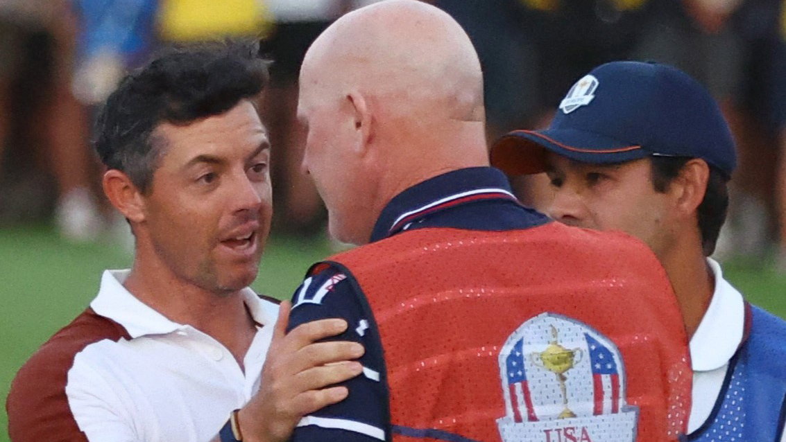 Fred Couples reveals what Rory McIlroy said to Joe LaCava on 18 at Ryder Cup