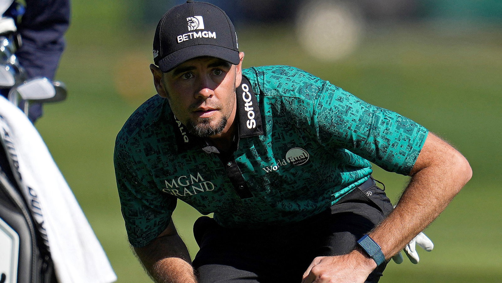 CBS Sports writer believes THIS PGA Tour pro is the worst dressed in the world