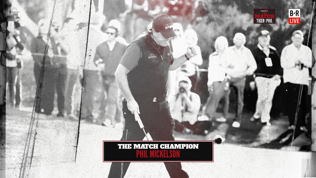 WATCH: Tiger Woods draws level on 17 with VINTAGE FIST-PUMP CHIP-IN!