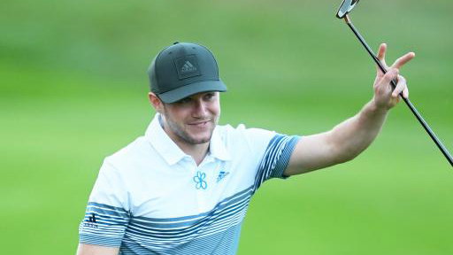 Niall Horan called out by One Direction band member for golf match!