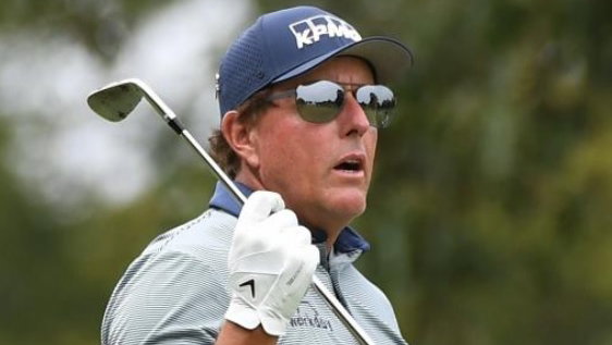 Here's what Phil Mickelson texted Shipnuck when shocking excerpt dropped